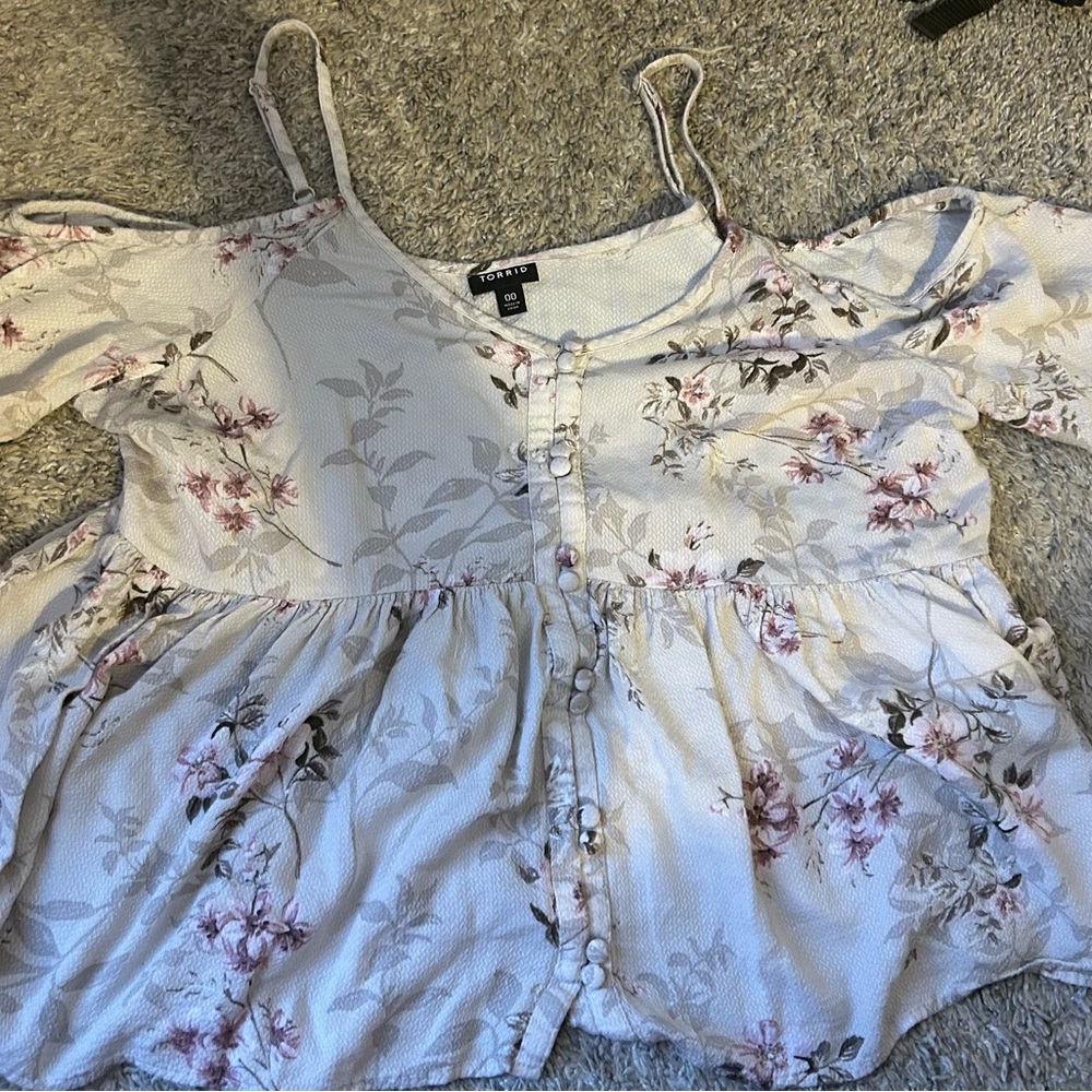 Torrid Floral Button-Down Blouse - White and Pink